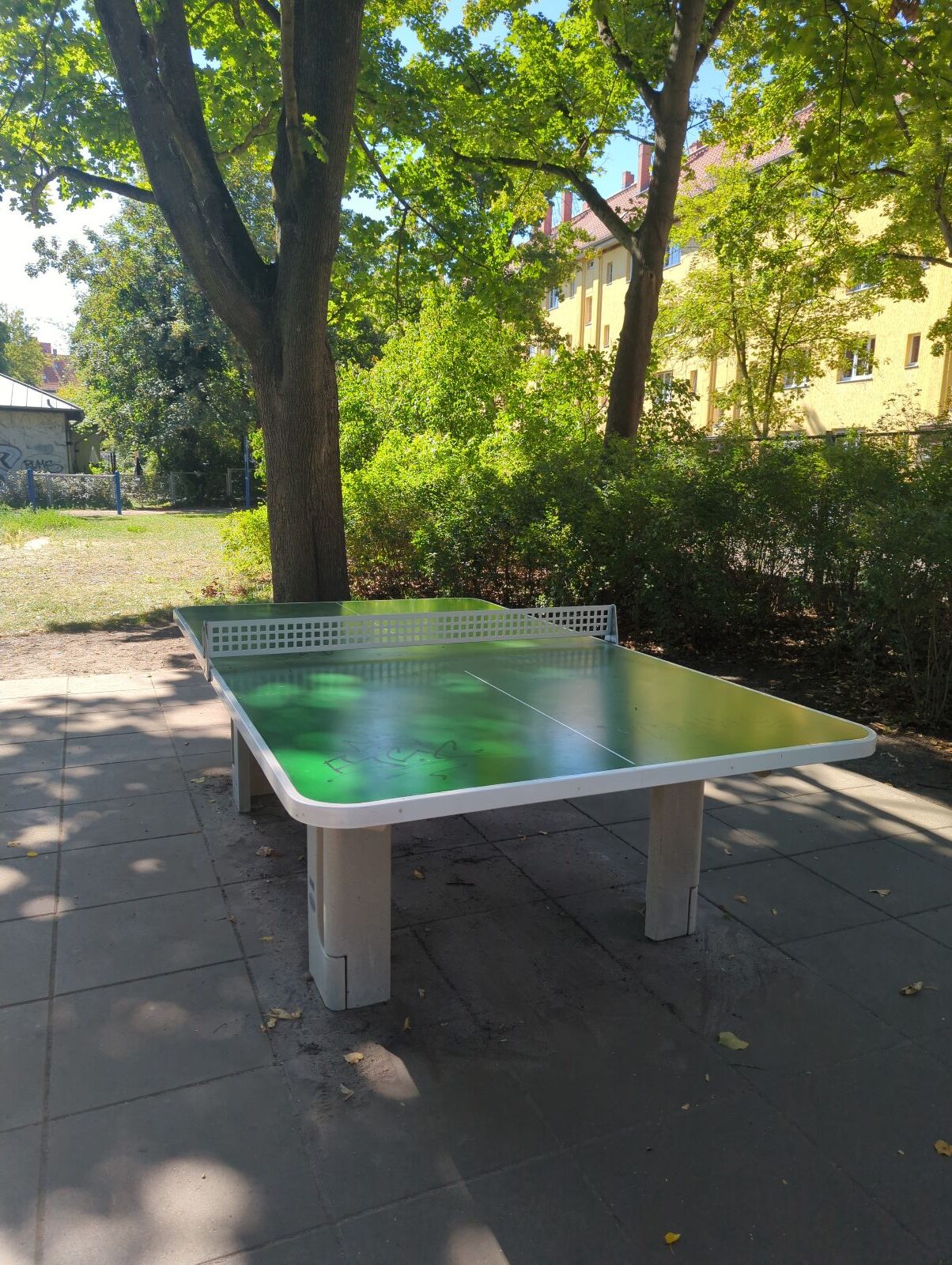 Sensor an Tischtennisplatte am Kissingen-Stadion